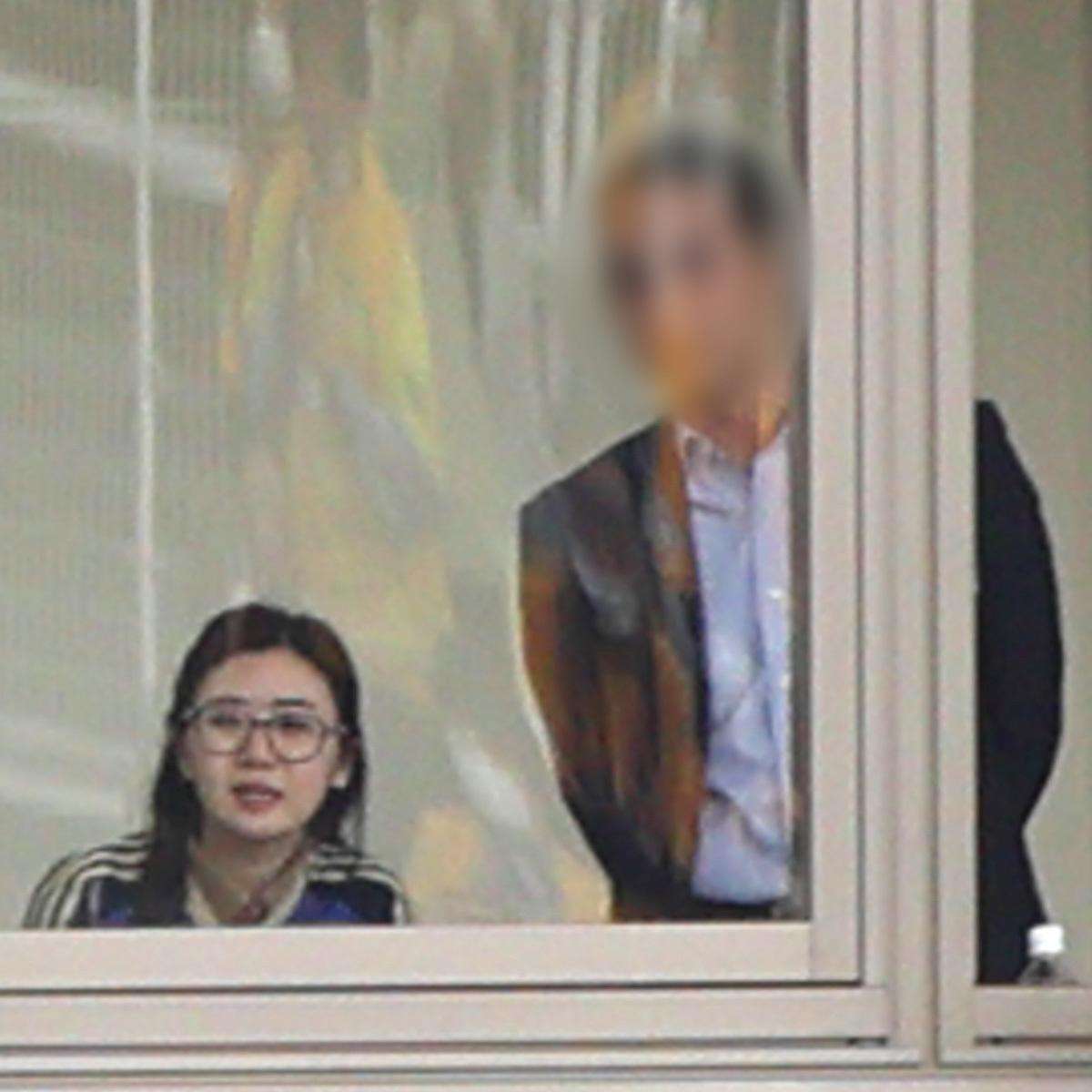 福原愛“送迎はロールスロイス”の金満生活がわずか1年で崩壊危機！3億円自宅の賃料大幅値下げで見えた苦境（女性自身） - Yahoo!ニュース