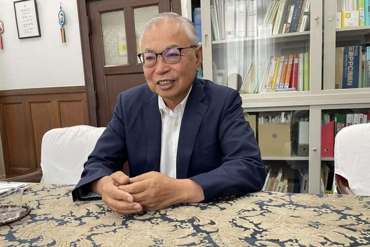 吉村洋文・大阪府知事の「高校無償化」に反発続々　灘高校・前校長は「全校生徒にマイナスの影響が出る」（マネーポストWEB） - Yahoo!ニュース