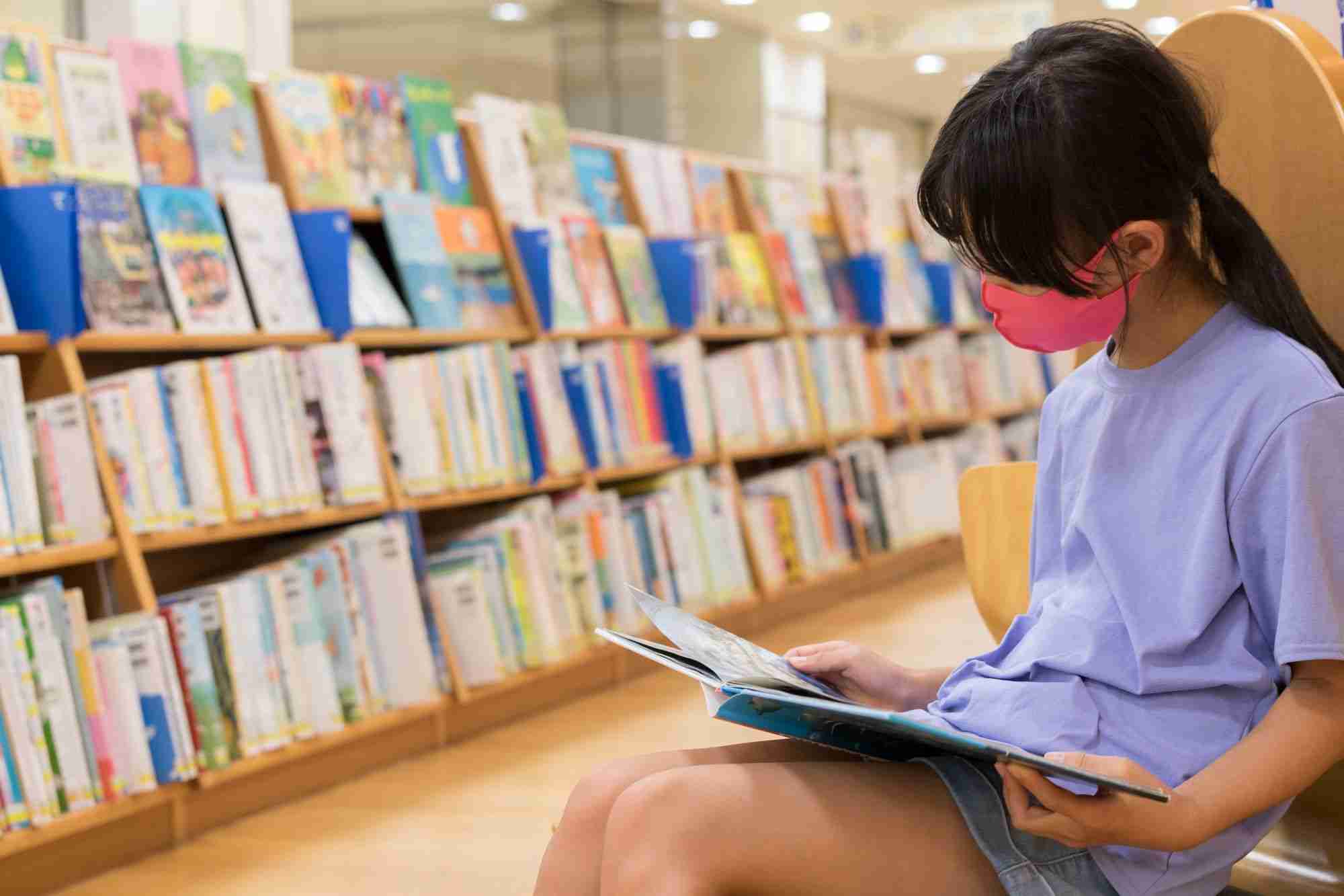 「家にエアコンがなく、一日中図書館に」貧困に苦しむ子育て家庭“地獄の夏休み”当事者の声を聞いた（女子SPA！） - Yahoo!ニュース