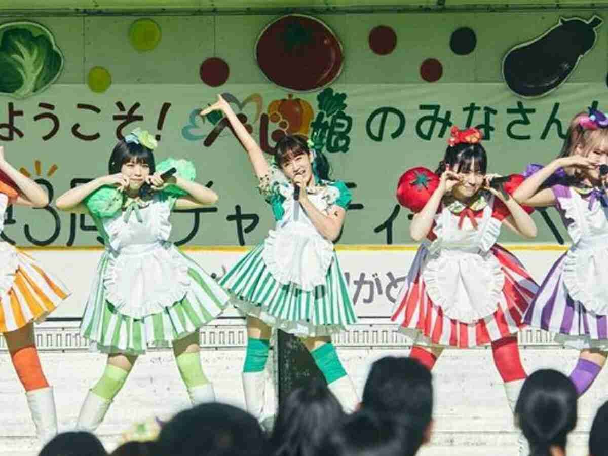 「アイドルのあっちゃんがまた見れるなんて」前田敦子、ツインテール&絶対領域のアイドル姿にファン歓喜
