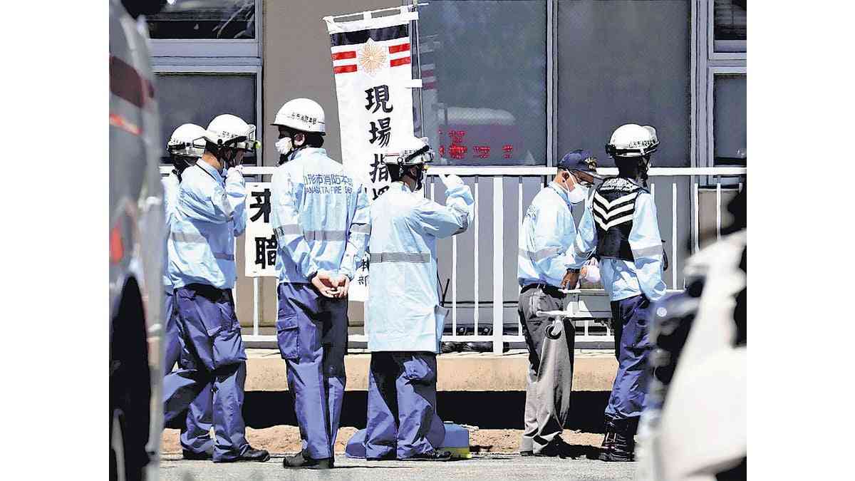 体育祭練習中の中学生１３人が熱中症か、暑さ指数「厳重警戒」…校長「中止すべきだった」 : 読売新聞