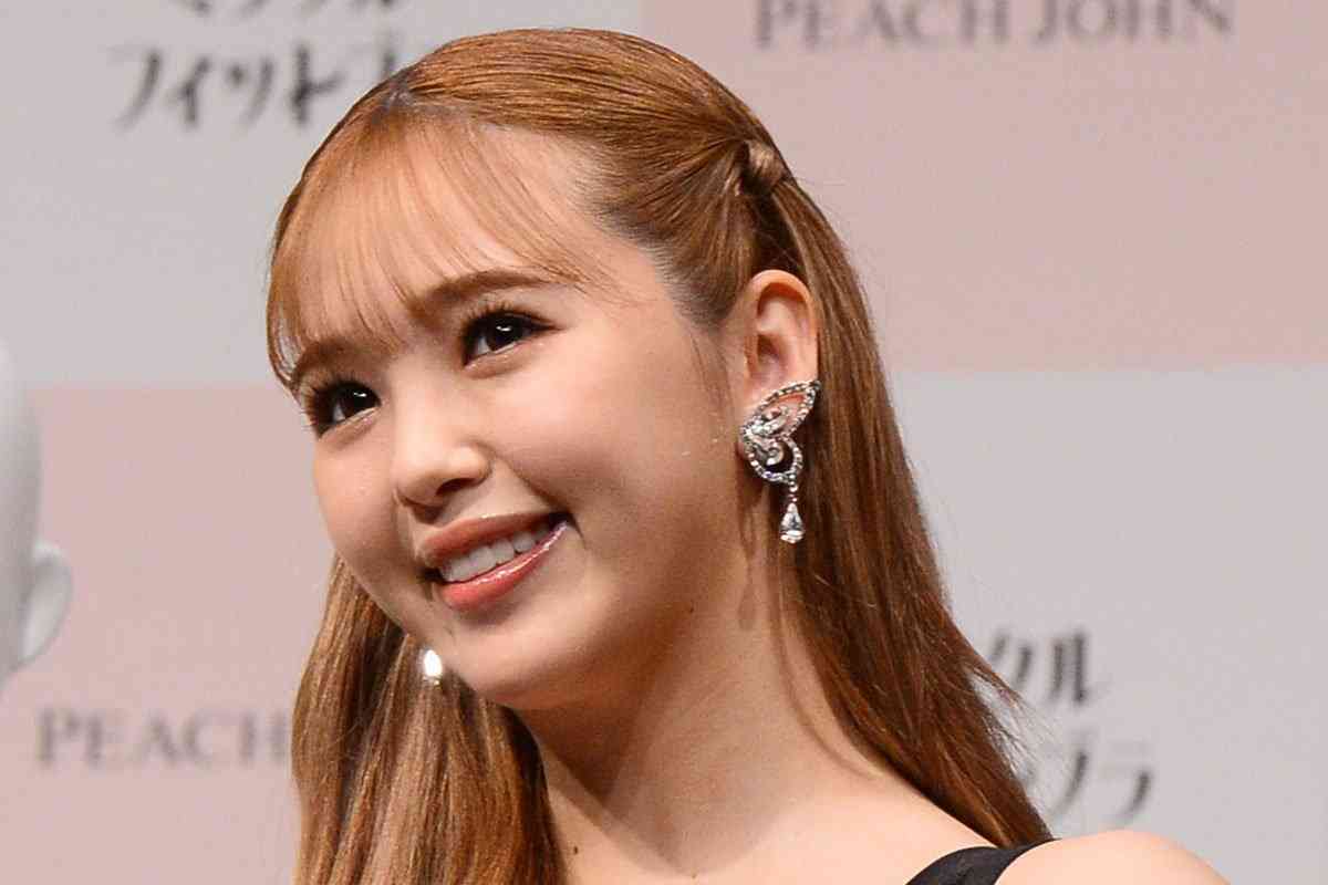 藤田ニコル　夫・稲葉友と〝揉めごと〟で号泣「ベッドでグシャグシャに泣いて…」（東スポWEB） - Yahoo!ニュース