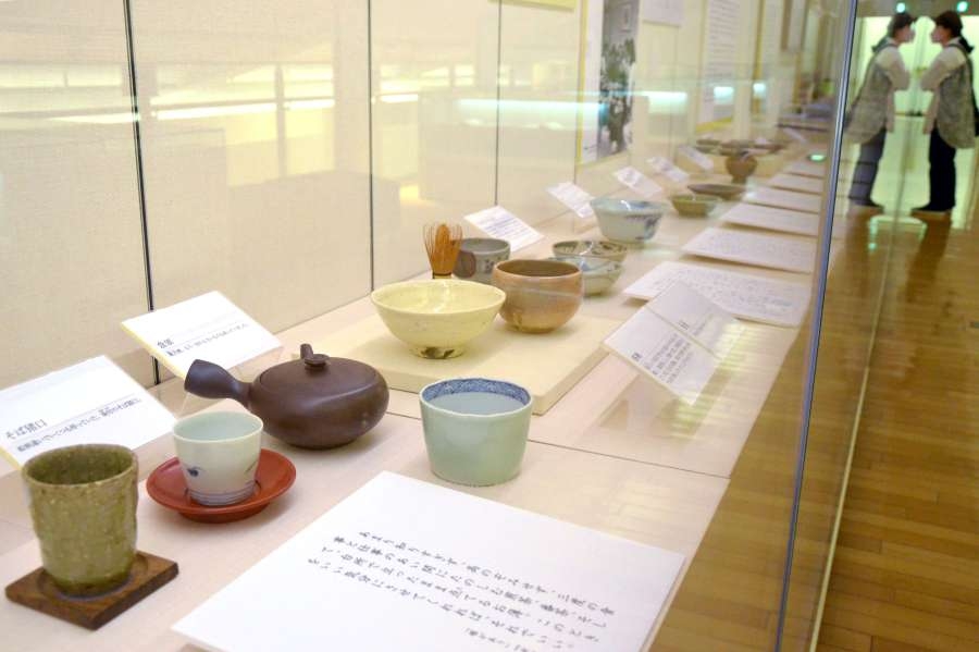 「向田邦子の家時間」展始まる　衣食住の工夫伝わる愛用の品96点　かごしま近代文学館 | 鹿児島のニュース | 南日本新聞 | 373news.com