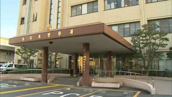 知人とみられる女性の顔面殴り29歳の女を逮捕　女性はその後 死亡　静岡・浜松市