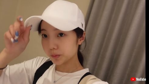 本田真凜のモーニングルーティーンが「参考なったとこゼロやのに満足感100」と反響　ガチな寝姿、クセのあるアラーム音にすっぴん披露