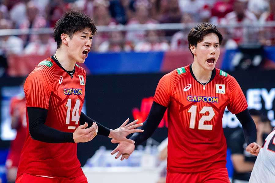 男子バレー日本、超アウェーのイラン戦で海外物議　客席から物投げ入れ「史上最悪」「ランに投げつけた?!」 | THE ANSWER