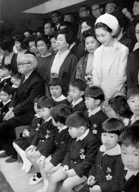 カップ&ソーサーどちらかが割れたらどうしてますか?