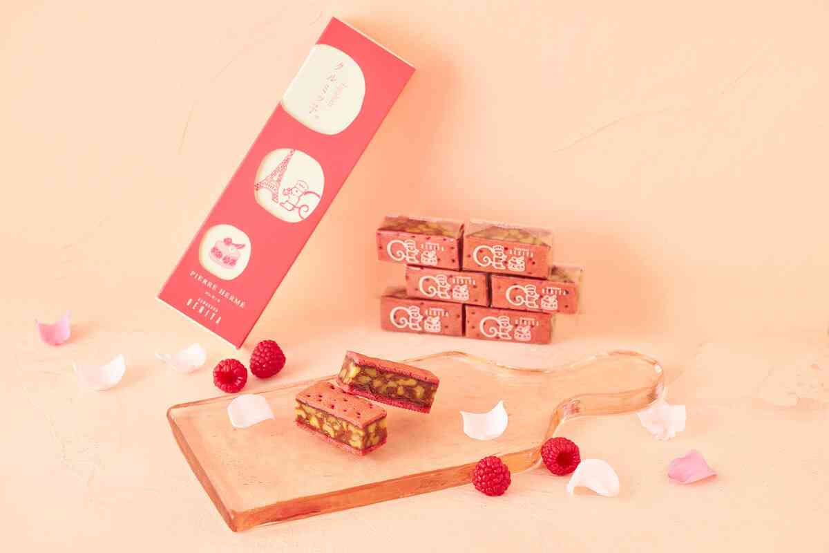 クルミッ子とピエール・エルメのイスパハンがコラボ! 限定販売で新登場 | マイナビニュース