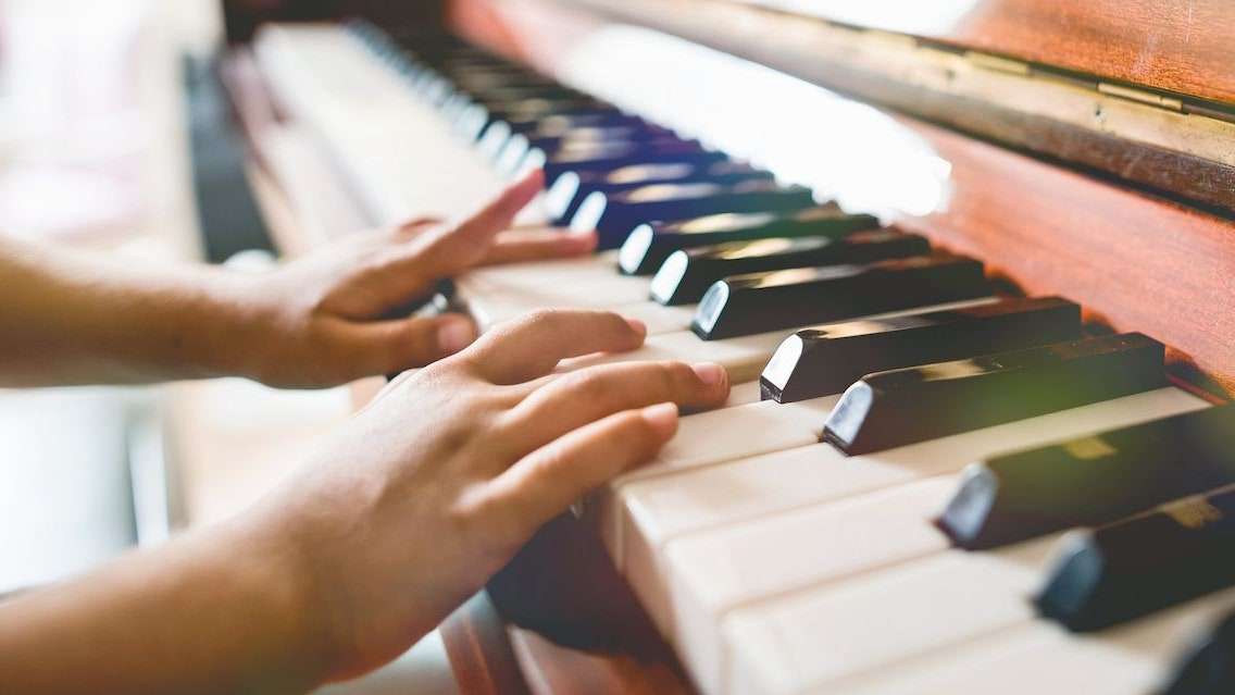 「楽器の演奏」が、英語と理数系科目の成績を上げる：研究結果 | WIRED.jp