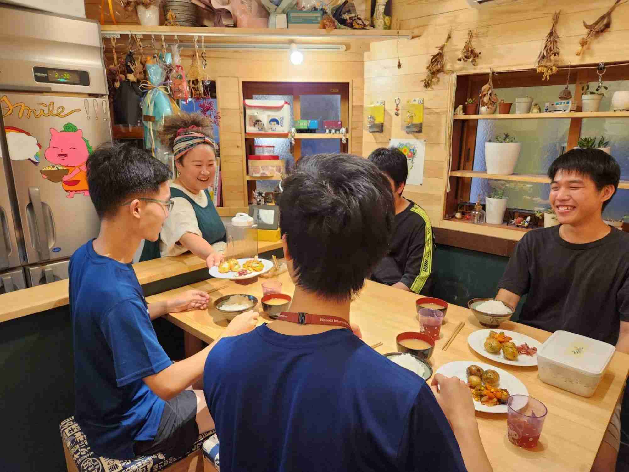 “子ども食堂”に集う大学生…バイト三昧でも赤字を繰り返す生活「学食でさえ高いと感じます」（女子SPA！） - Yahoo!ニュース