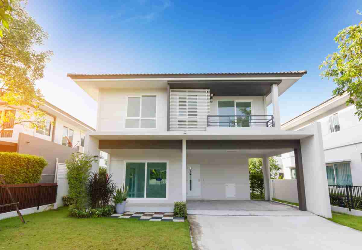 親に「1000万円」もらって家を建てた友人と、全額ローンの私。正直「ズルい」と感じてしまうのですが、友人にも少しは税金がかかってますよね？ | ファイナンシャルフィールド