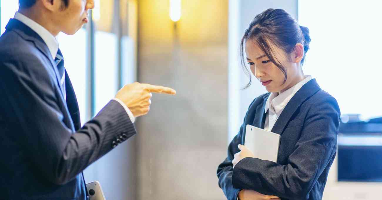 男性管理職が女性社員にかけてはいけないNGワード！「ええかっこしい」はご法度だ【書評】 | イノベーション的発想を磨く | ダイヤモンド・オンライン
