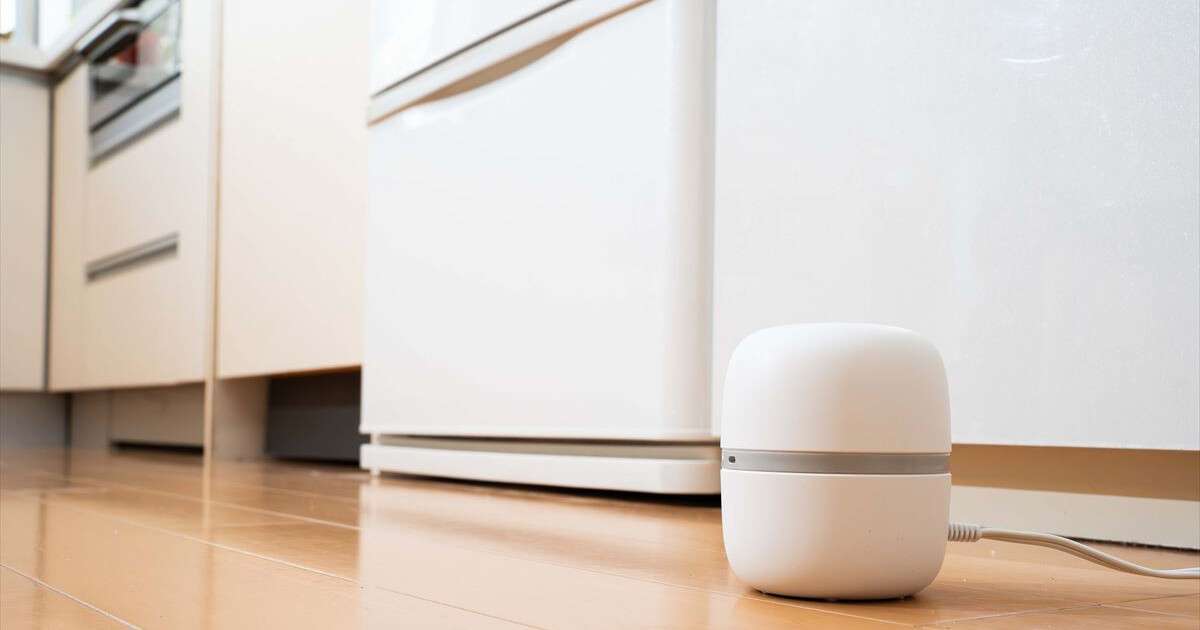 アース製薬、ゴキブリが部屋から逃げ出す置き型器具「マモルーム」 | マイナビニュース