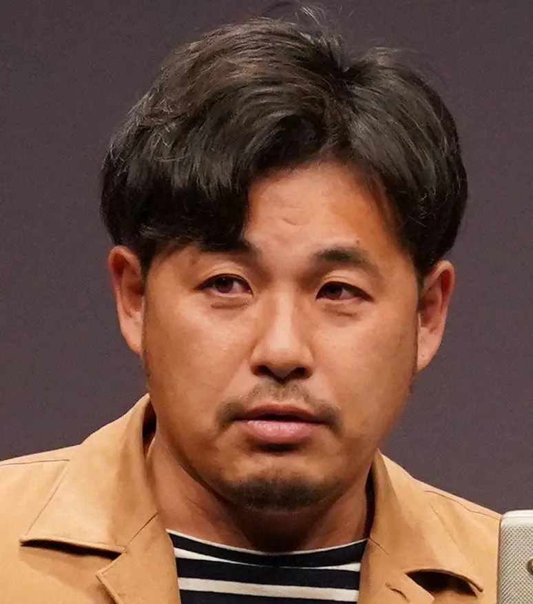 アルピー平子、子供たちが自宅前で花火を楽しむ姿に賛否「いい思い出になる」の一方で…「私なら通報する」― スポニチ Sponichi Annex 芸能