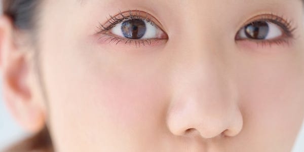 AKB48柏木由紀、ふんわり美バスト披露 初スタイルブックで等身大の魅力収録＜いくつになったって、アイドル＞ - モデルプレス