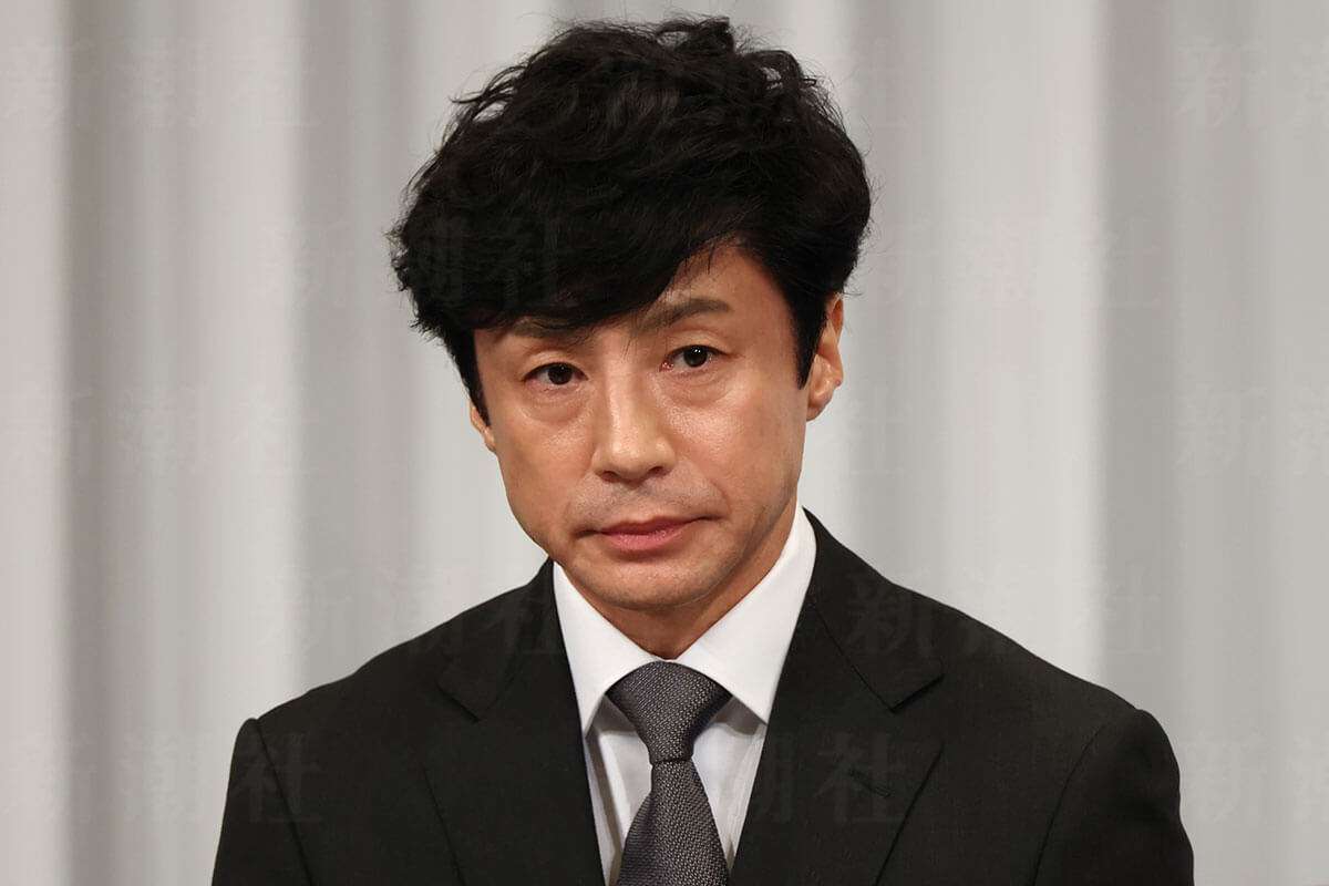 「企業はジャニーズファンを甘く見ないほうがいい」10・2“社名変更会見”を見守るベテランテレビマンの本音（デイリー新潮） - Yahoo!ニュース