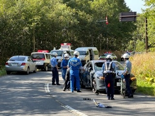 重体の大学生が死亡 「ツール・ド・北海道」競技中に選手と乗用車が衝突 通行止めの現場になぜ？警察が侵入経路など確認（北海道ニュースUHB） - Yahoo!ニュース
