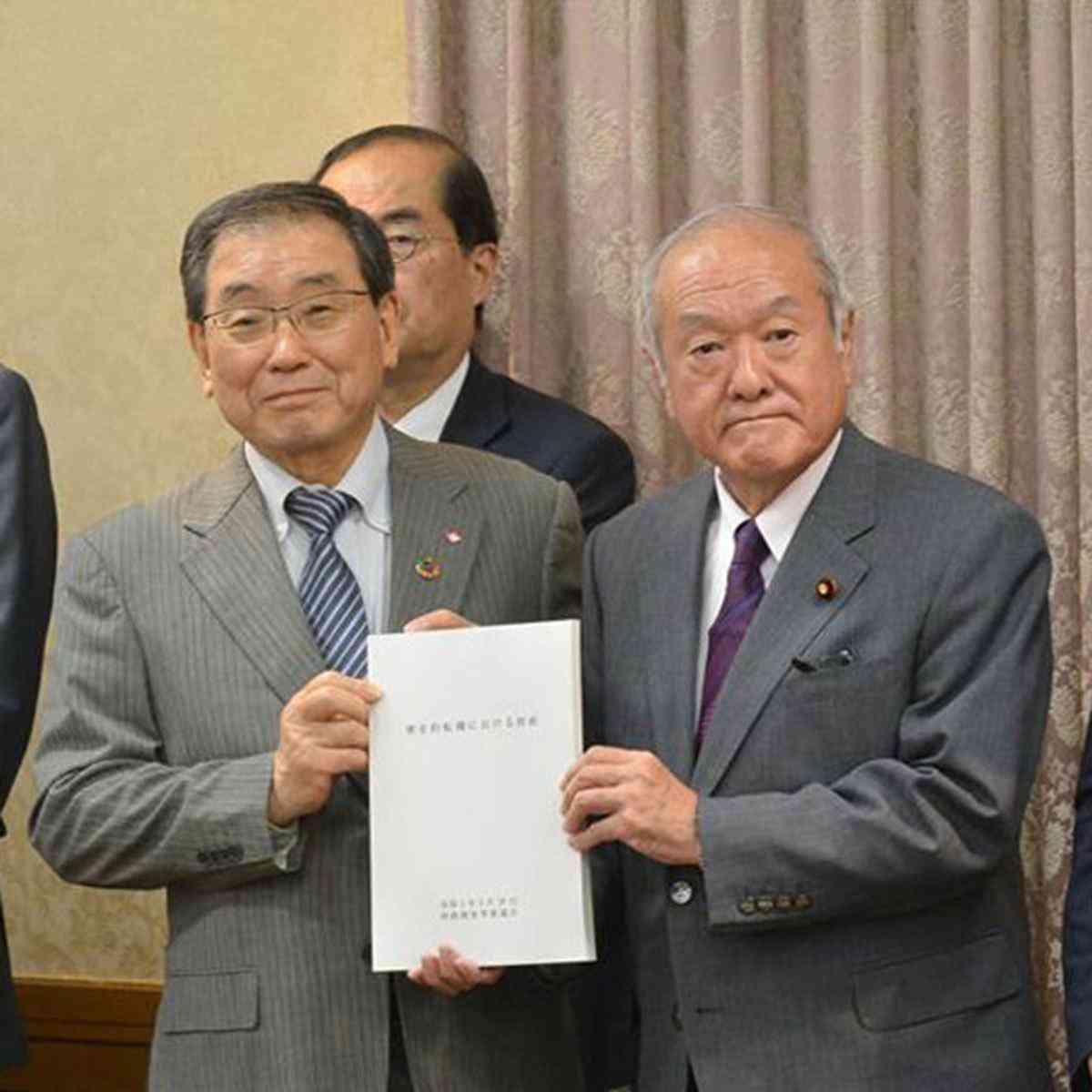 ワクチン接種医師「時給18万円」の衝撃…財務省資料でわかった「コロナで病院が大儲け」のカラクリ（SmartFLASH） - Yahoo!ニュース