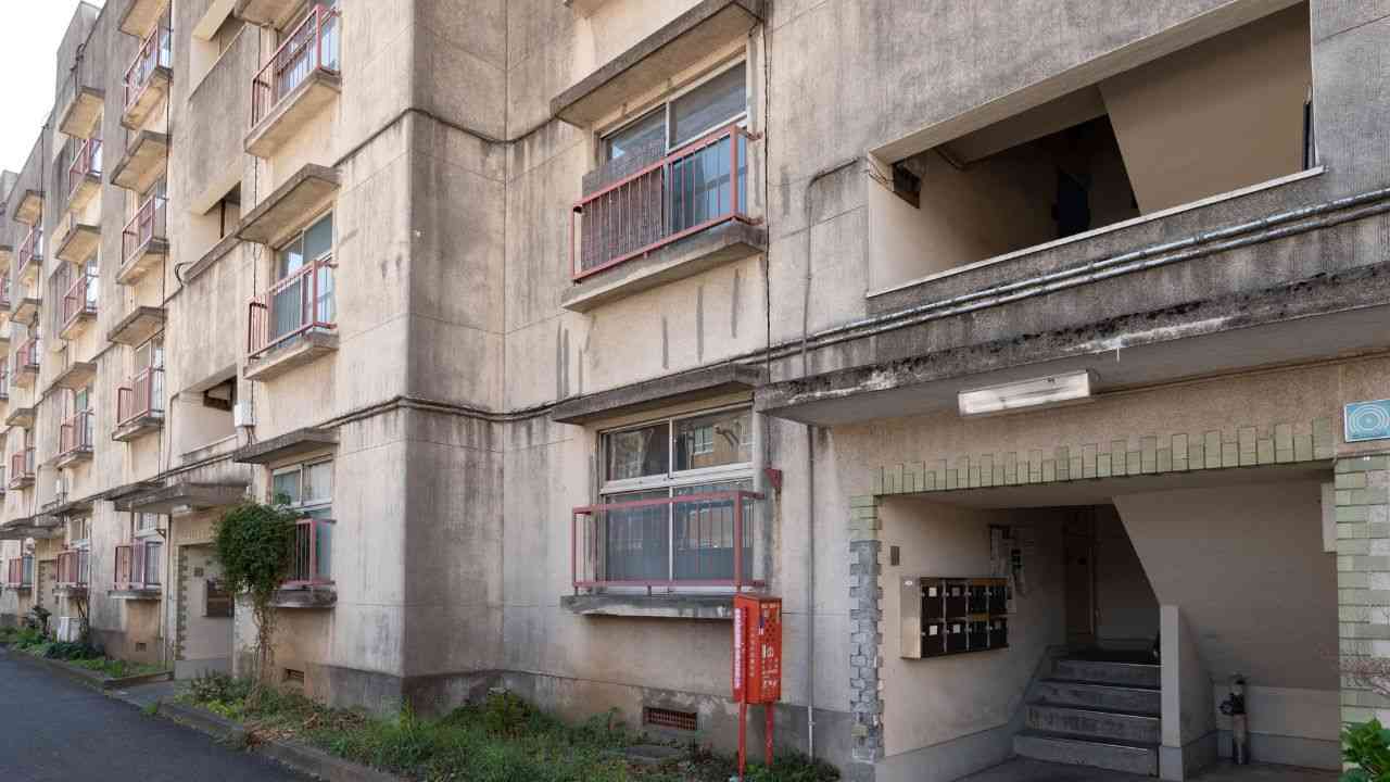 最期まで、ここで暮らすしかないのか…40歳で「新築マンション」を買った会社員が40年後に迎える〈悲しい結末〉