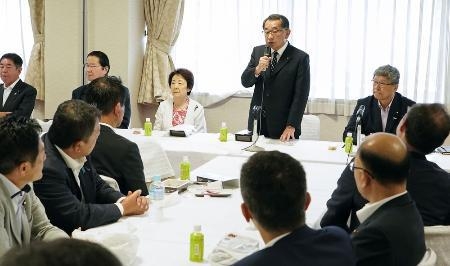 自民安倍派、新体制決定へ | ロイター