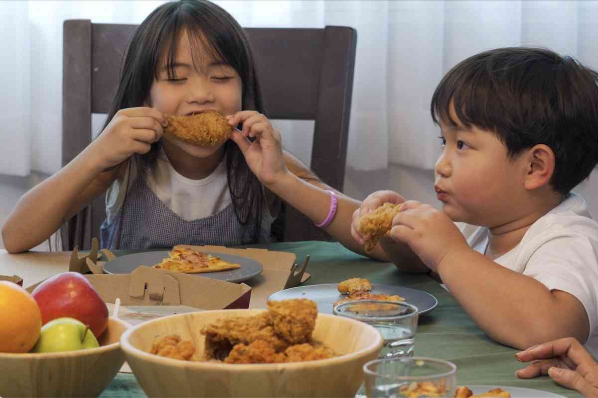 唐揚げはやっぱり体に悪い。小児科医が教える「それでも食べるならこの工夫を」 | Forbes JAPAN 公式サイト（フォーブス ジャパン）