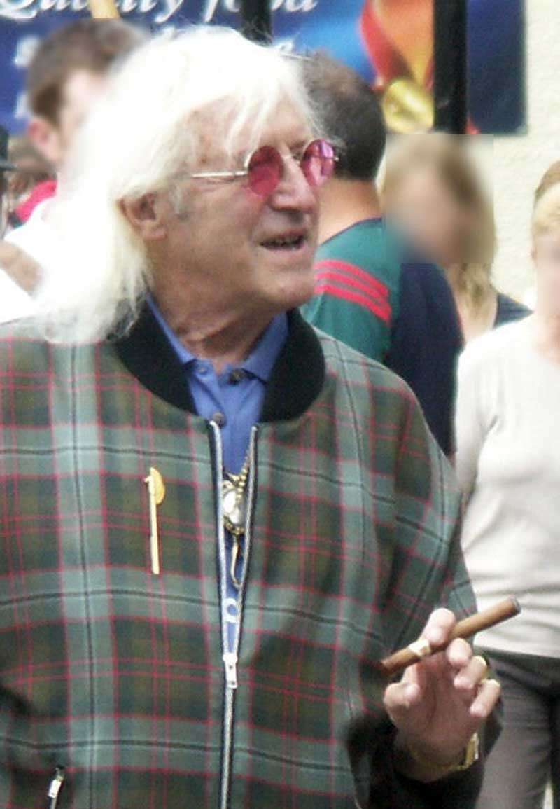 ジミー・サヴィル - Wikipedia
