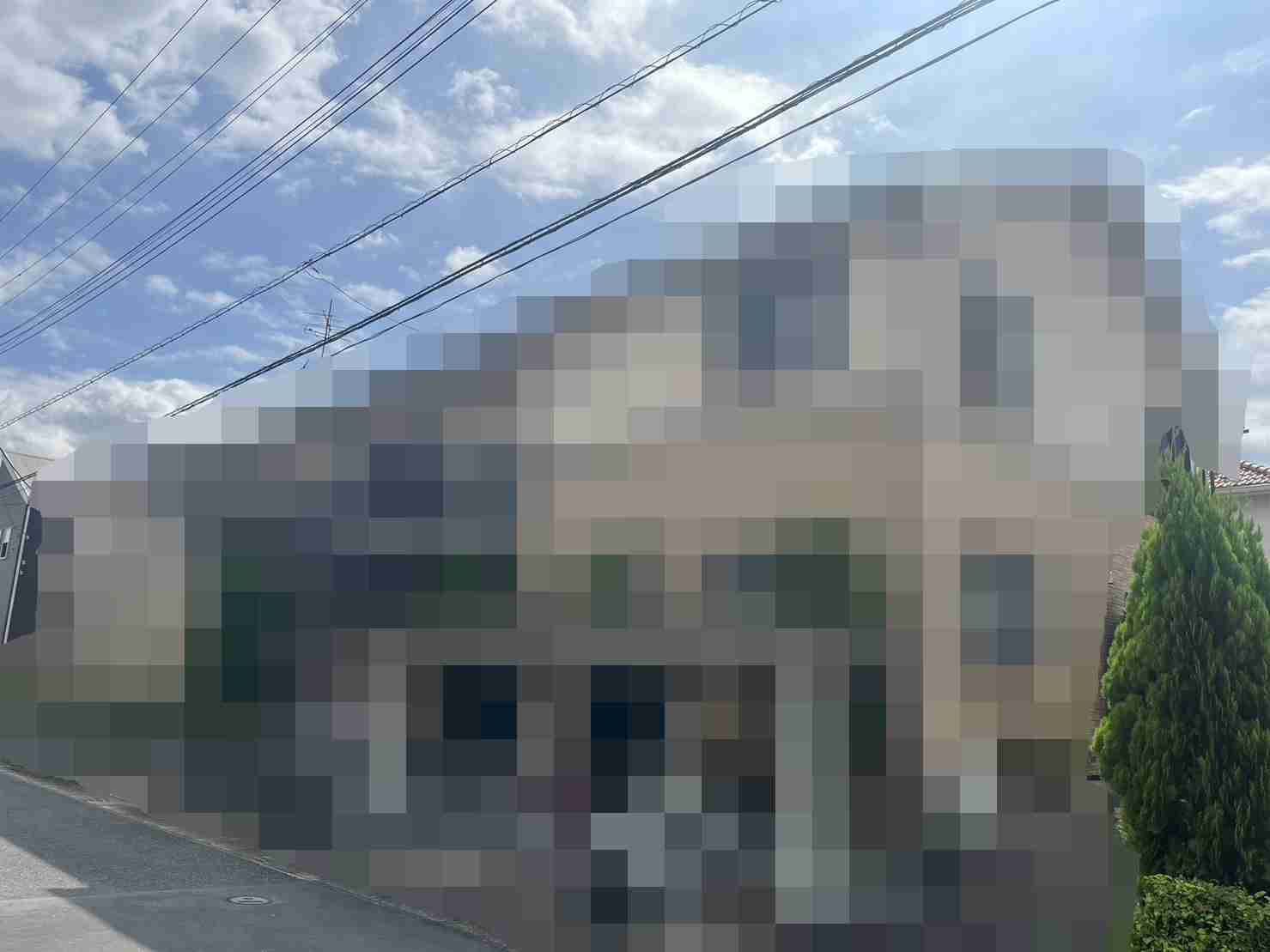 ＜我孫子・3歳児を布団で巻き窒息死させた疑いで母親が逮捕〉「2時間泣き叫ぶ声」近隣が通報も、夫は「大丈夫なんで！」子ども虐待防止対策室は「命の危険性があるとき」に該当しないと判断 | 集英社オンライン | 毎日が、あたらしい