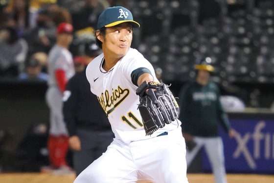 藤浪晋太郎が3連続四球の大荒れ　満塁のピンチで暴投…失点重ねて防御率は13.00に