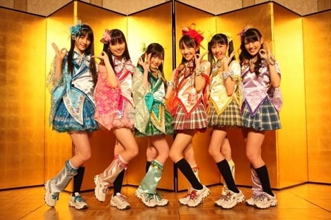 平均年齢14.7歳「ももいろクローバー」が公開計量！『アイドル体重』オーバーでメジャーデビュー正式契約ならず？ | ORICON NEWS