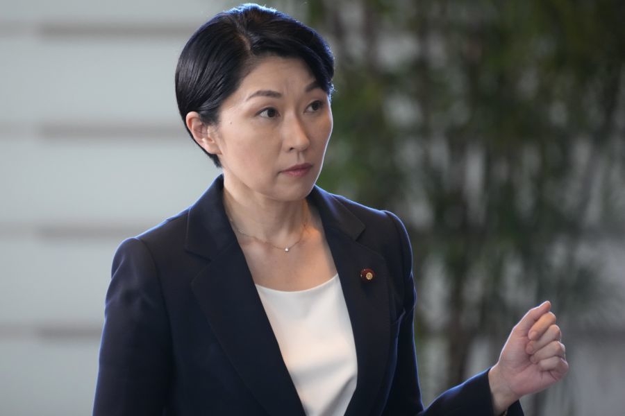 ドリル小渕優子が涙した「忘れることない傷」発言に“エッフェル姉さん”松川るいとの「類友」共通点（FRIDAY） - Yahoo!ニュース