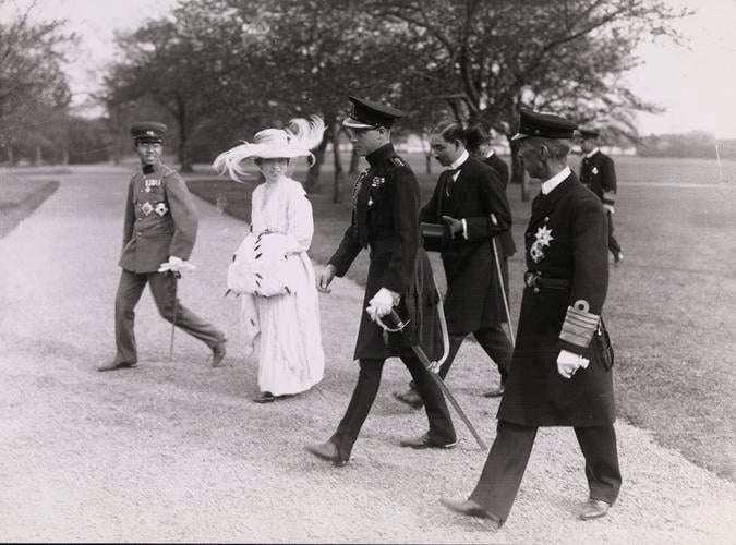 RCIN 2000493 - Visit of Edward, Prince of Wales, later King...