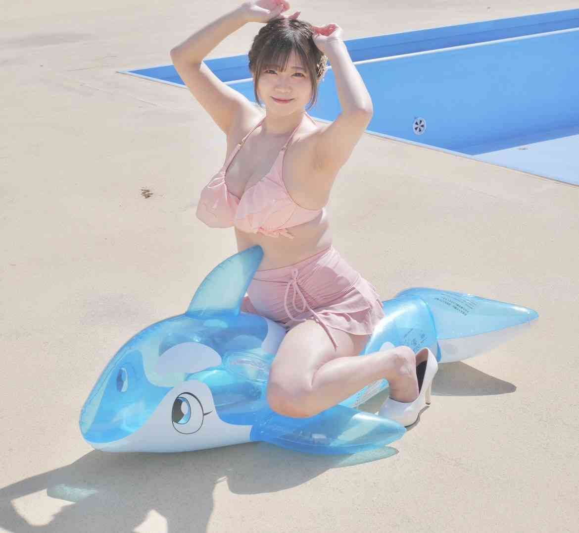 大政絢、週2でピラティス　鍛え上げられた美ショットに「スタイル抜群」「努力のたまもの」などの声