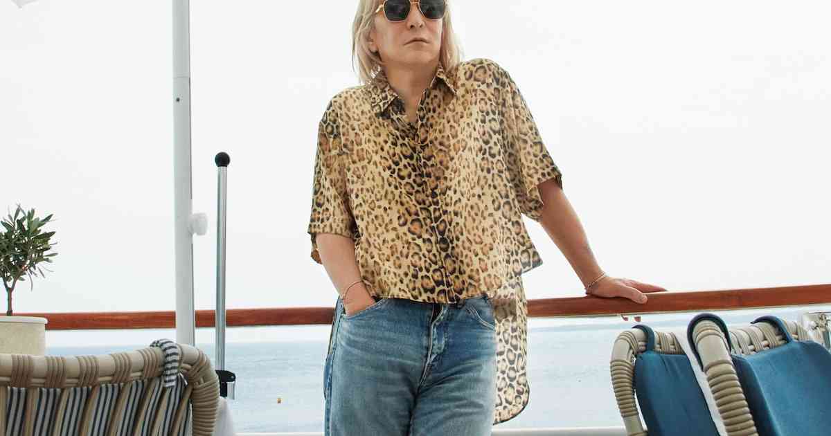 小室哲哉、南フランスで撮影したフォトブック発売 - 音楽ナタリー