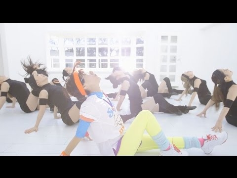 Charisma.com 「サプリミナル・ダイエット」 - YouTube