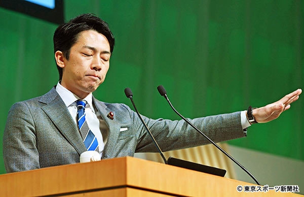小泉進次郎氏に“不倫三股”疑惑　文春報道では人妻、復興庁元職員と…3人目・女子アナ本紙発見