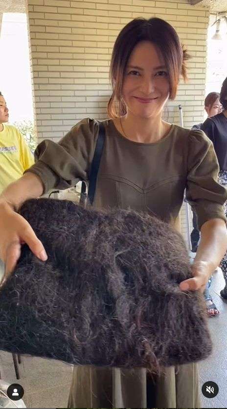 「切った髪の毛が生活排水もキレイにしてくれる」柴咲コウ（42）の刺激強めの‟エコ動画”とパチンコ玉乗りCMで狙う‟よみがえり”