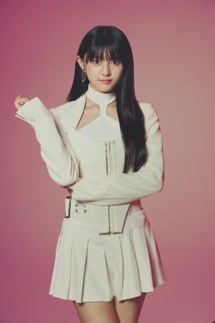 AKB5人&一般応募2人の新グループ「UNLAME」誕生 9・2プレデビュー&TGCでお披露目
