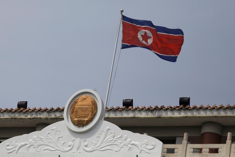 北朝鮮、ロシアに「相当数の」砲弾を供給＝ホワイトハウス | ロイター