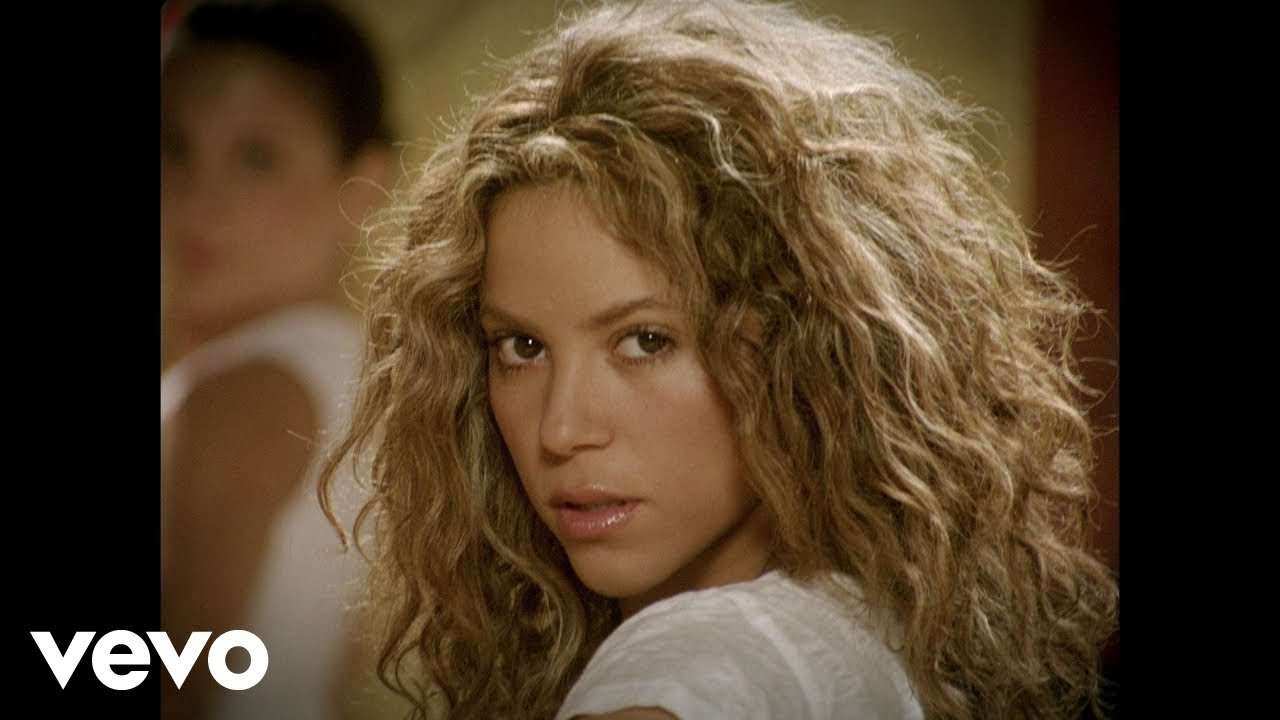 Shakira - Hips Don't Lie (Official 4K Video) ft. Wyclef Jean - YouTube