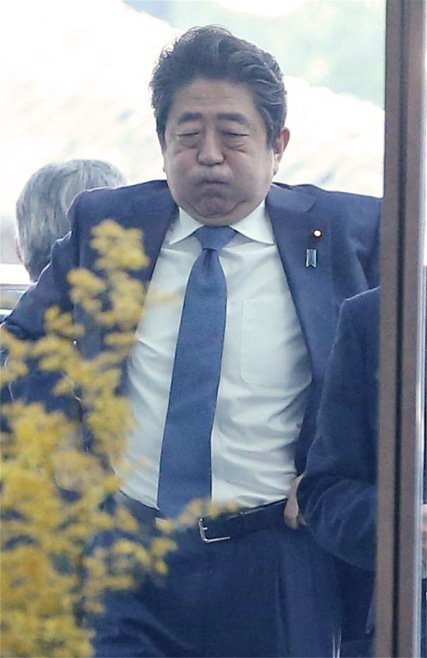 前首相の菅義偉氏　20代半ばまで「フラフラした人生」　就職して気付いた「政治が世の中を動かしてる」