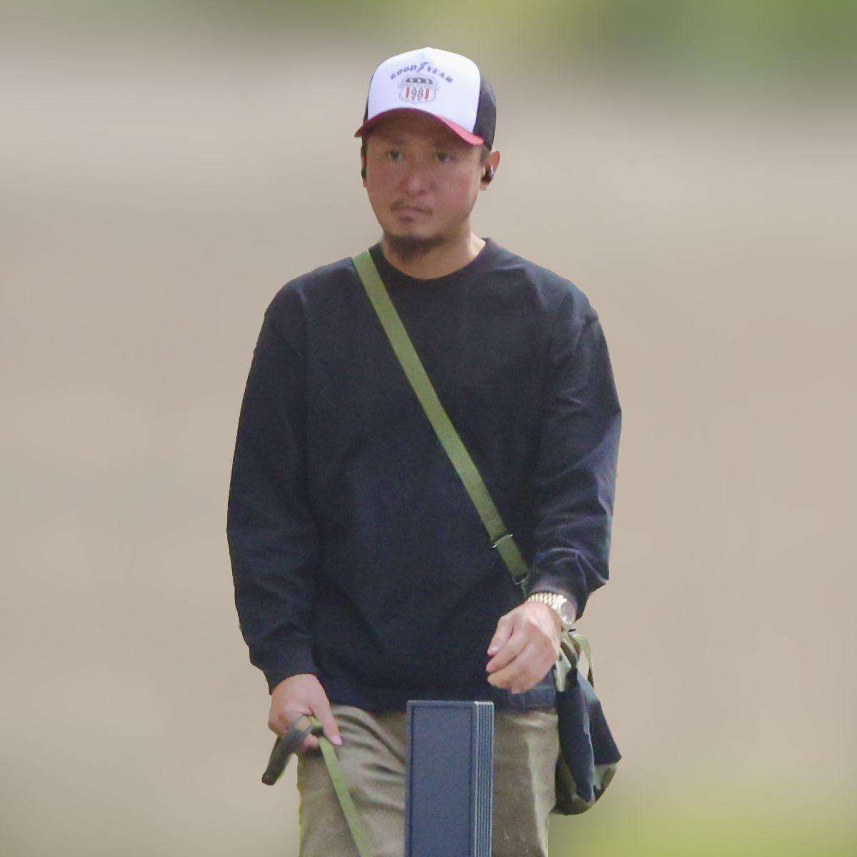 帰京した大野智の“変貌”写真にネット衝撃「すれ違ってもわからない」「自然体で良い」（女性自身） - Yahoo!ニュース