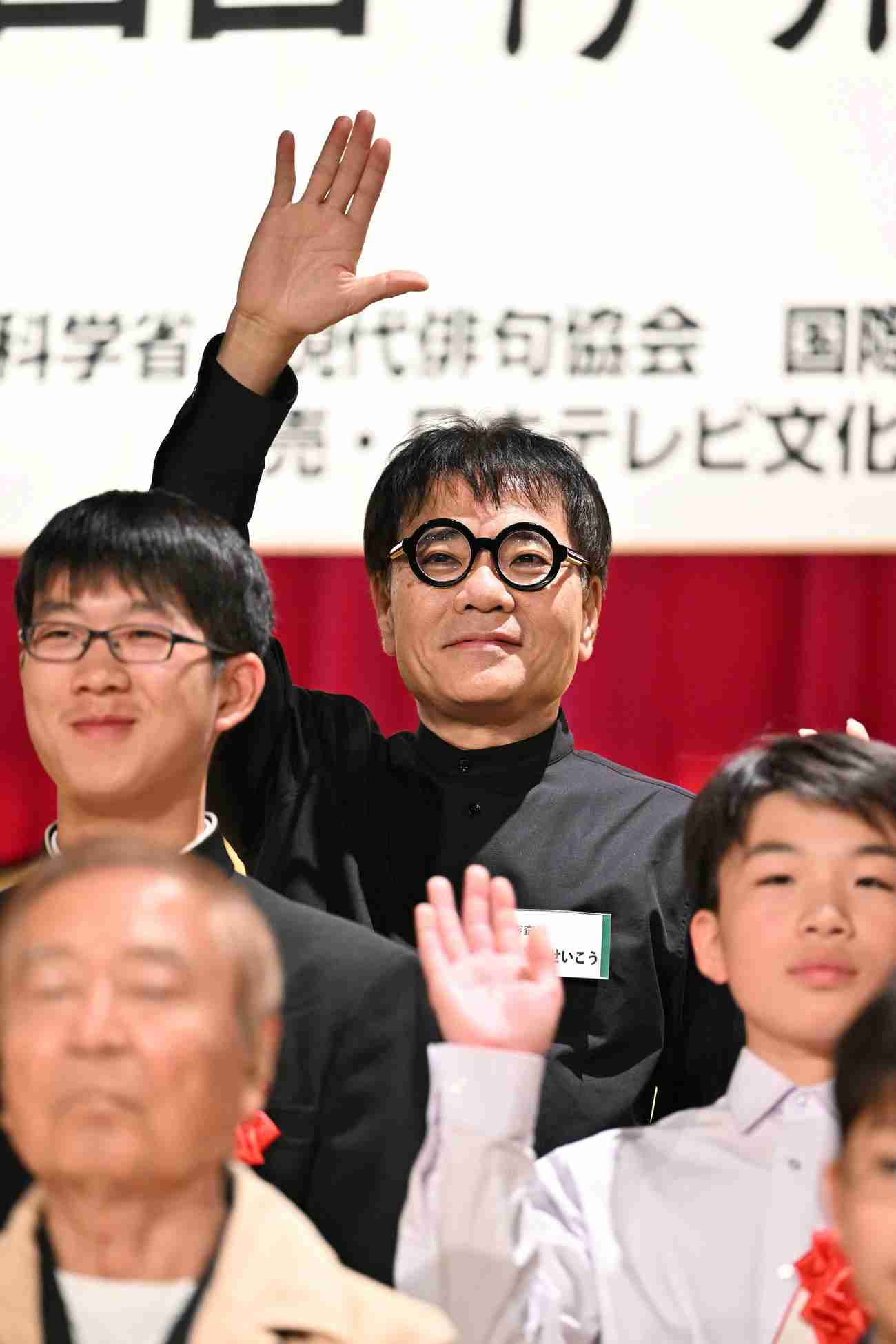 ８歳の俳句「お～いお茶新俳句大賞」受賞　審査員いとうせいこう「新しい流派が完成したのでは」 - 芸能写真ニュース : 日刊スポーツ