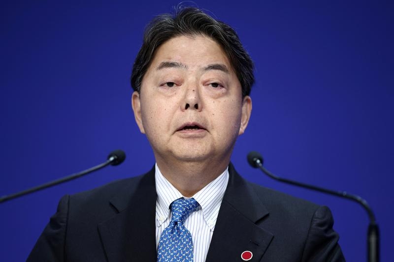 年末にも日本で復興会議、官民でウクライナ支援＝林外相 | ロイター