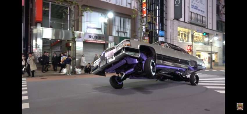 渋谷スクランブル交差点付近で車が雑踏に突っ込む 8人けが重傷者なし ハンドル操作ミスか 運転手を過失運転傷害で逮捕