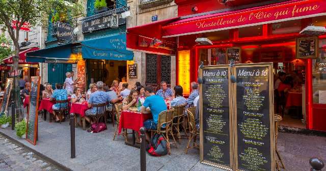 「フランス語知らねえのかよ」英語で話しかけると“不機嫌だった”フランス人なのに…日本人に伝えたい「この16年間で海外旅行の常識は激変した」 - ラグビー日本代表 - Number Web - ナンバー