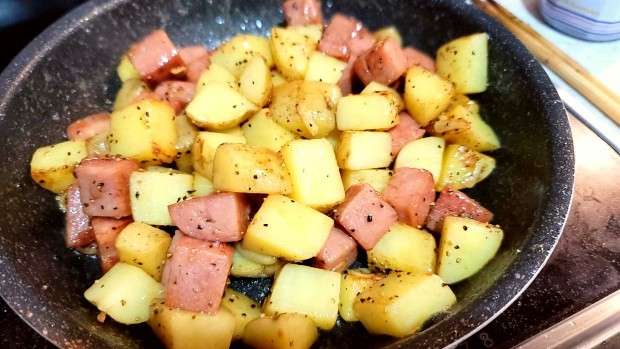 スパム缶 レシピ教えて