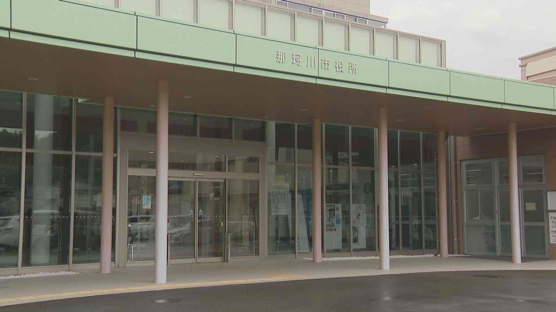ランニングしていたら苔に滑って重傷→道路を管理する市に約２８０万円の賠償命令、５０代男性が坂道を滑り落ち骨折 | TBS NEWS DIG