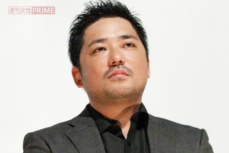動物を擬人化した異色アニメ『オッドタクシー』がテレビ東京で実写ドラマ化!主人公の“セイウチ”タクシードライバーに抜擢されたのはバイプレイヤー俳優・篠原篤