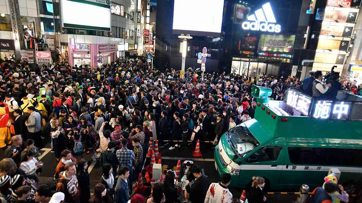 おぎやはぎ　渋谷のハロウィーン規制に疑問「じゃあどこ行きゃいいのよ」　「日本的にはやめたいの？」