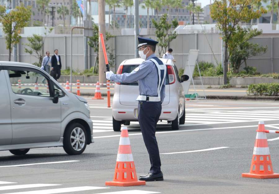きつい、低収入のイメージ拭えず…警備員のなり手不足が深刻　業者「仕事を断らざるを得ない」 | 鹿児島のニュース | 南日本新聞 | 373news.com